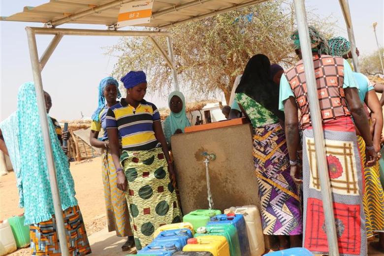 Water point in Burkina (IDP site)