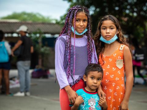Venezuelan refugees on the border