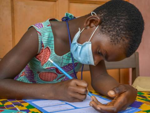 Sponsored child writes a letter to their sponsor