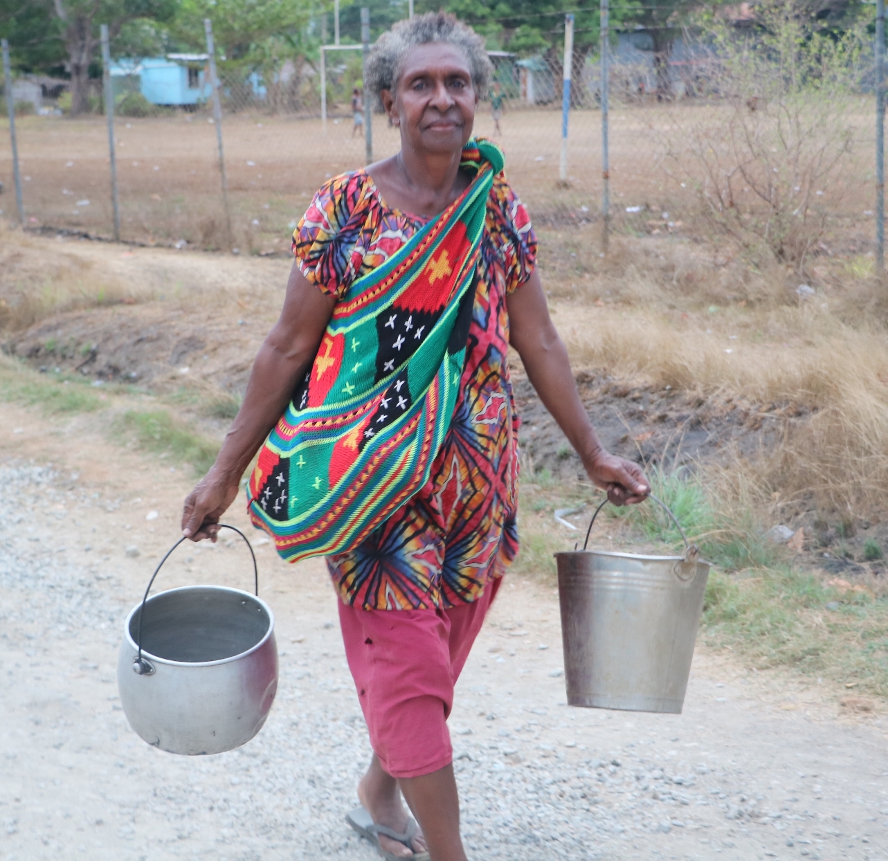 Bringing ripples of ease in accessing water for Louisa and other mothers in Daru (21)