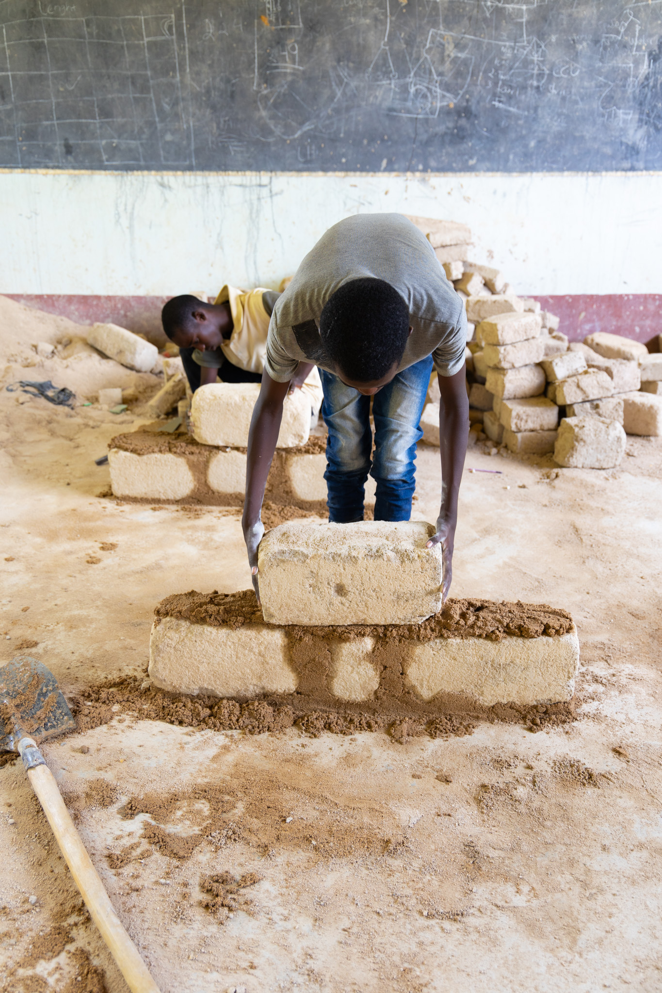 A beneficiary in a building and construction practical session