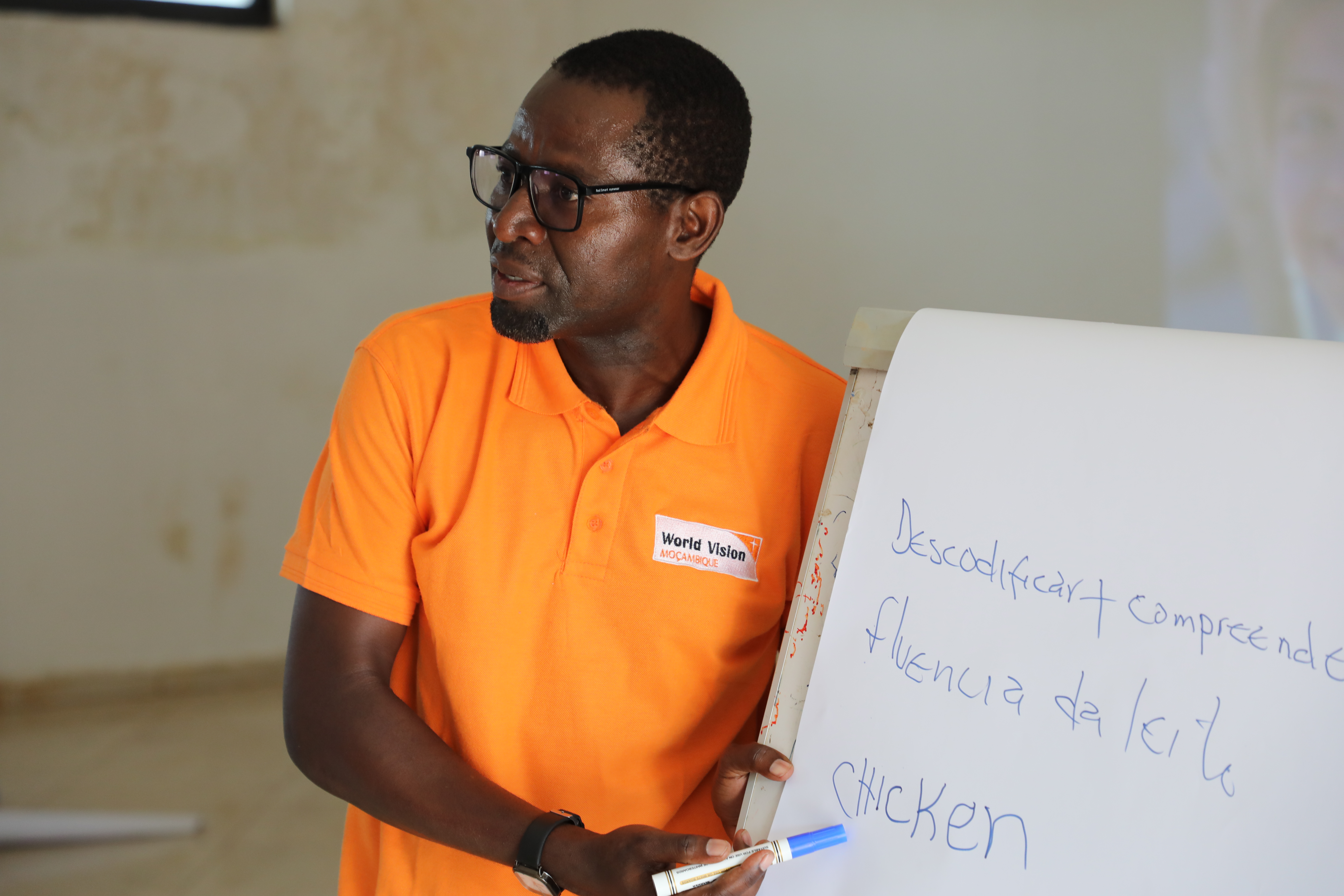 Renato Bonzo leading the training