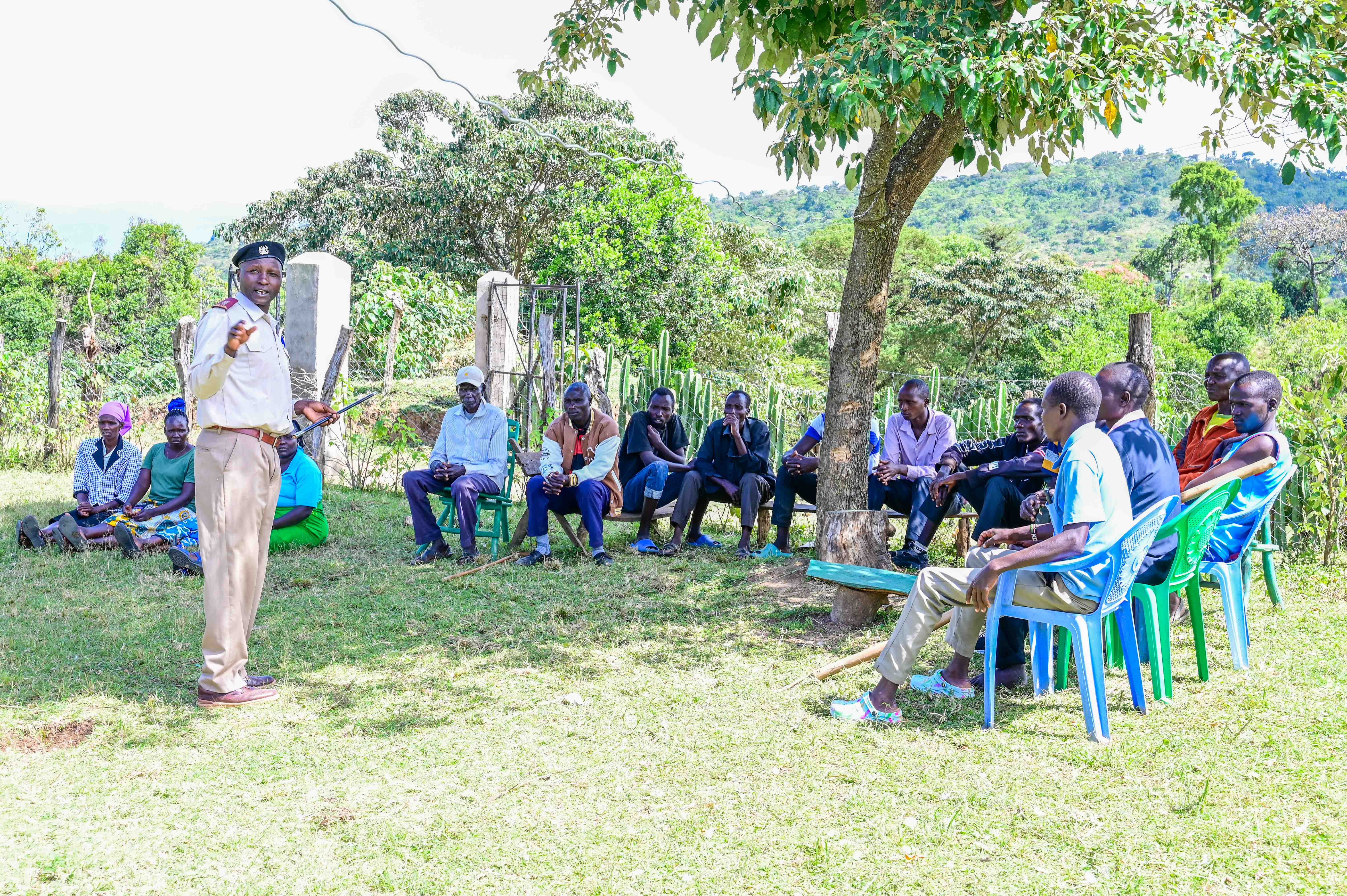 Mark addressing some of the community members on FMNR in his homestead. ©World Vision Photo/ Hellen Owuor