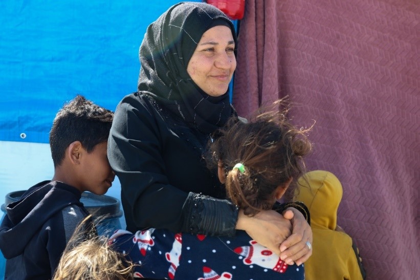 Hayat* in a temporary shelter along with her children World Vision Syria Response Partner, Support to Life