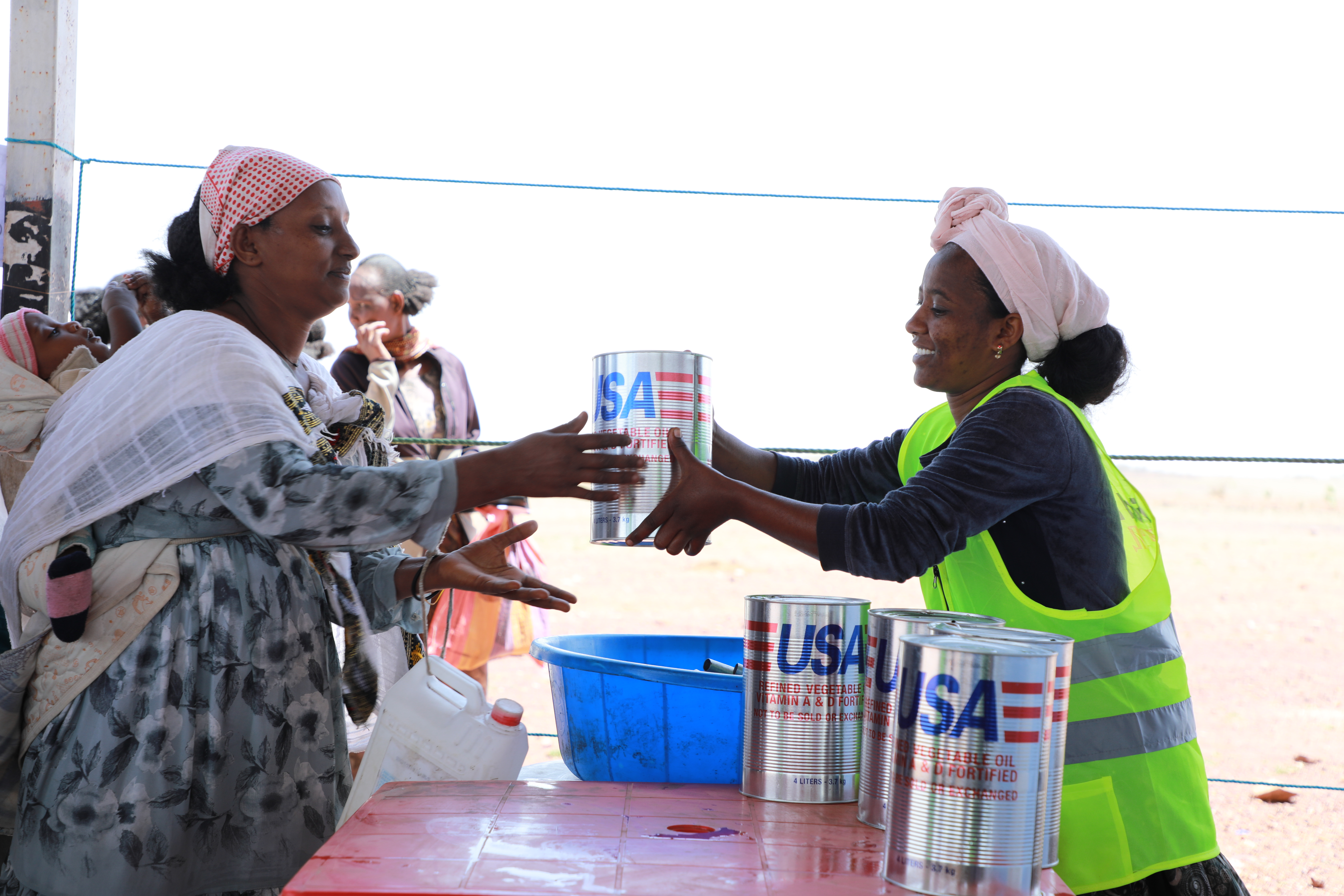 Genet recieving oil at the distribution center