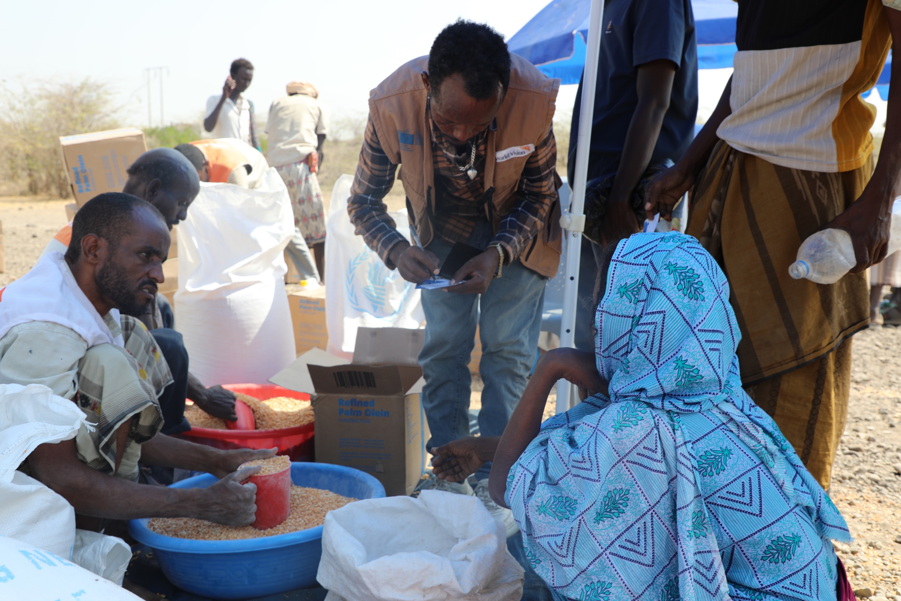 Food Distribution in Diedo IDP 