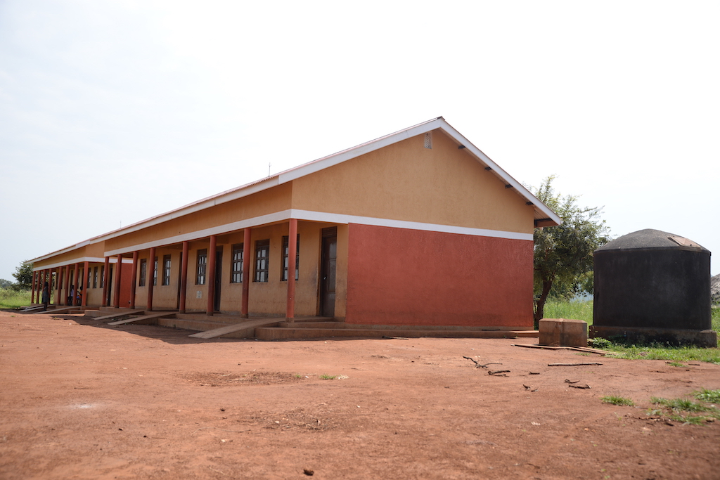 The dilapidated grass-thatched classroom blocks were replaced with modern classroom blocks