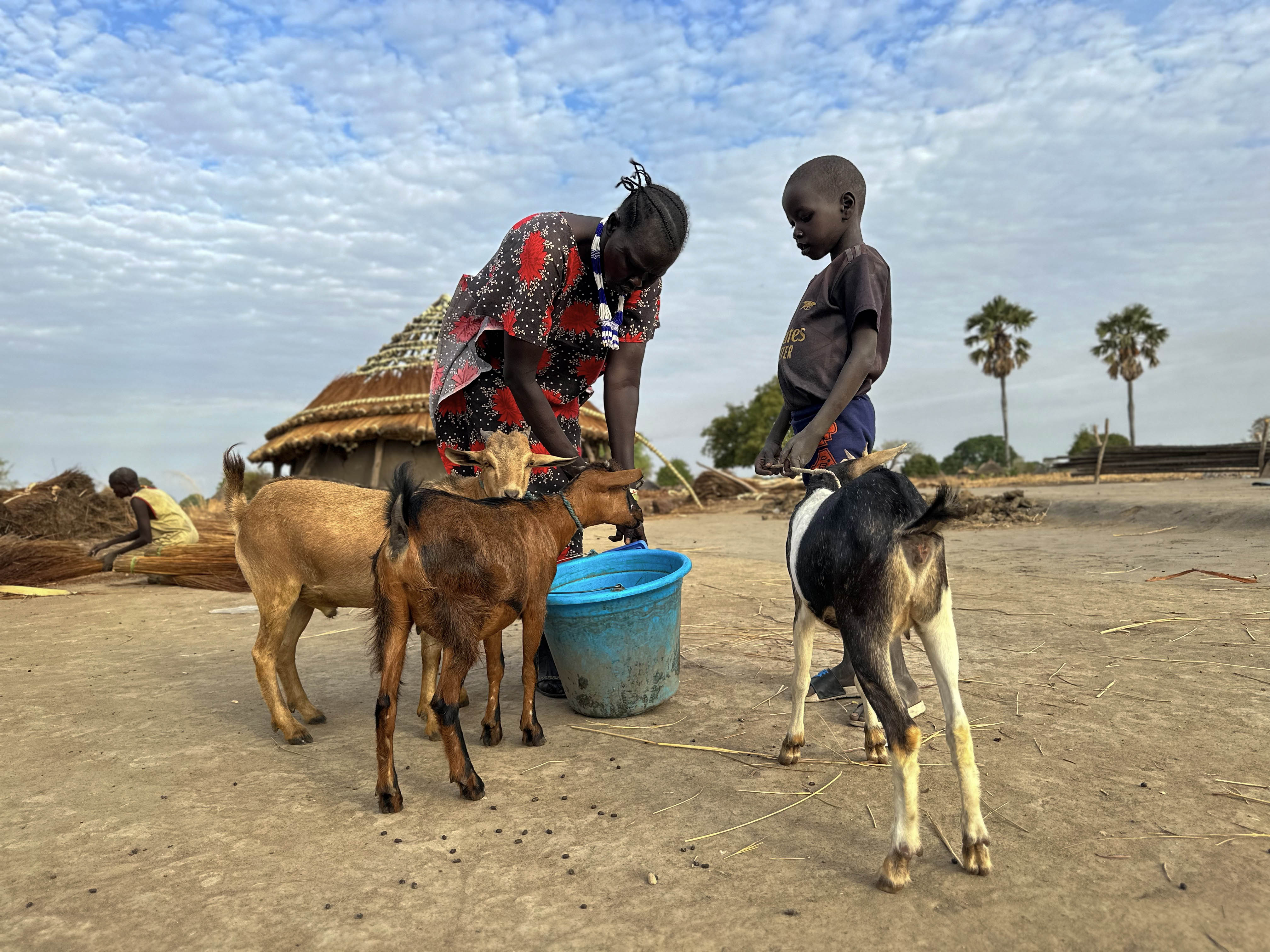 Akur is grateful for World Vision and Global Affair Canada’s assistance. As a single mother, the money she earned from the cash-for-work help her support her family.