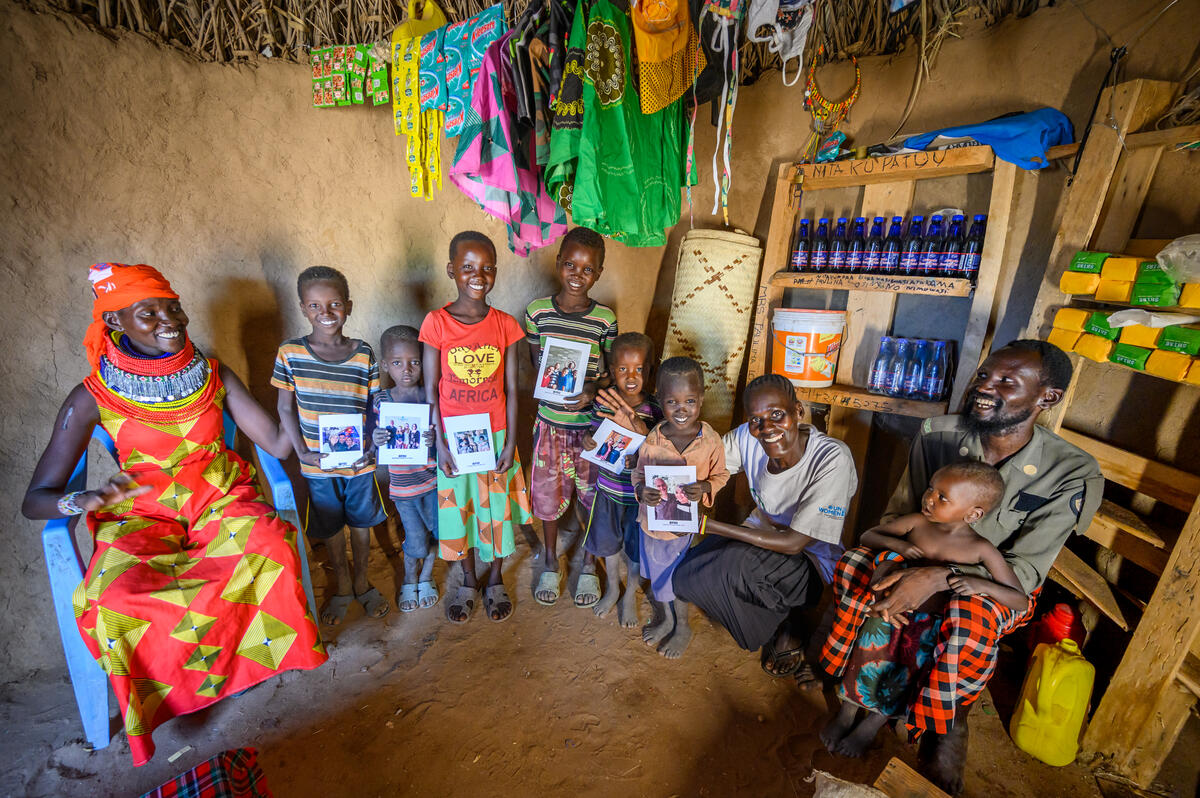 Simon, Pauline and their children received a cash transfer.