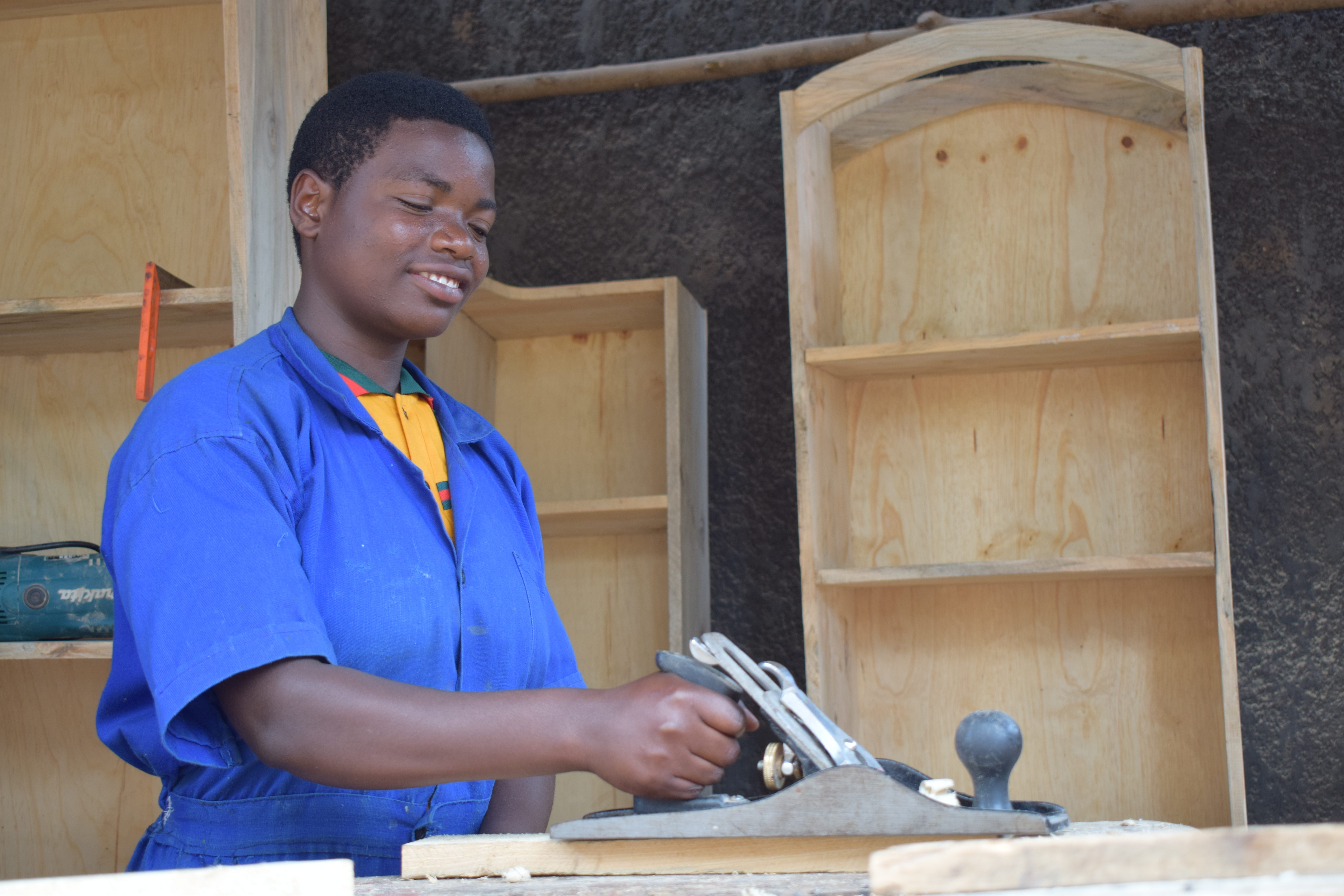 Yvonne is an 18-year-old girl who lives in Huye District. 