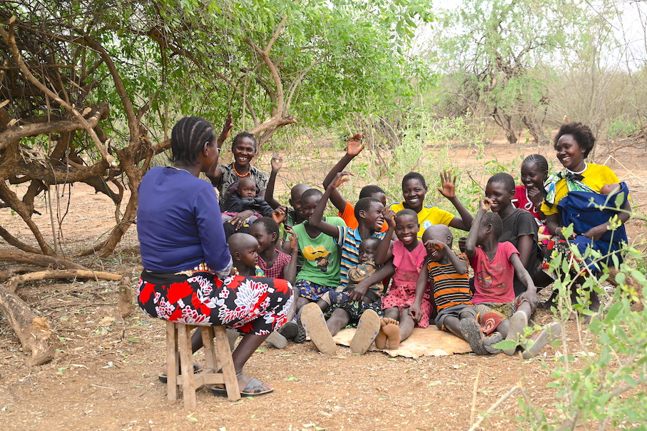 Chepundo sensitising girls in her community about children's rights and the harmful effects of FGM and child marriage. ©World Vision Photo/Sarah Ooko.