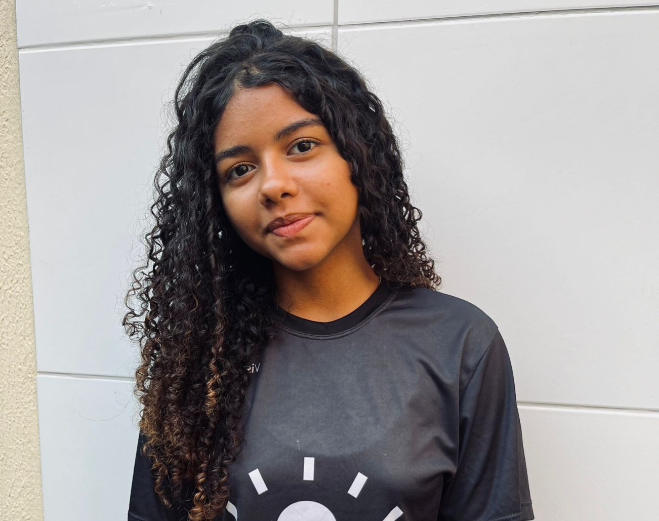 Davila, a young researcher from Brazil.