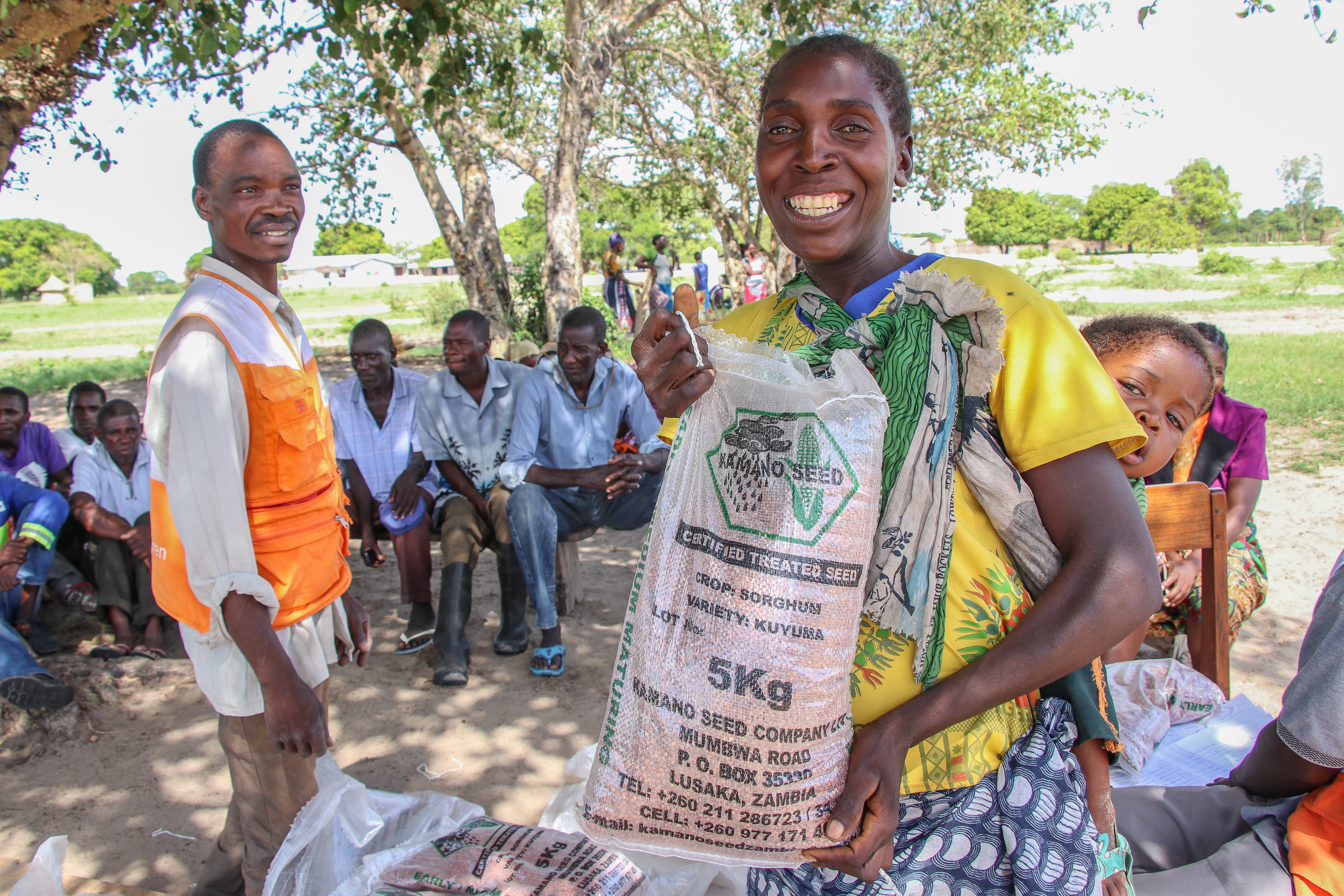 woman receiving seeds