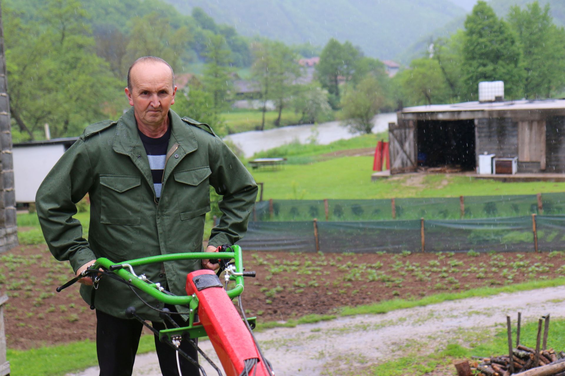 Fikret, a landmine survivor works with the donated tools