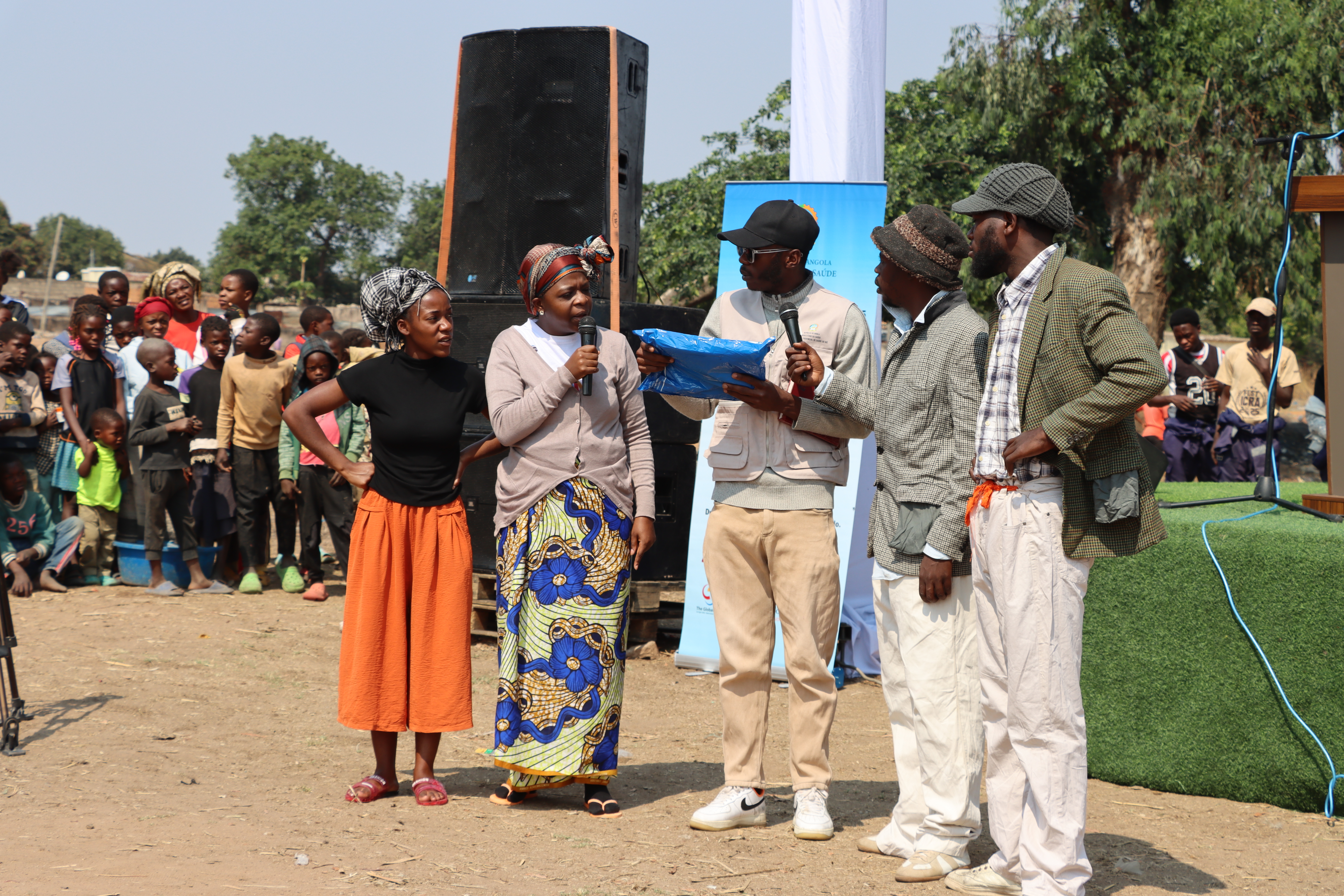 Encenação sobre a importância do uso do mosquiteiro