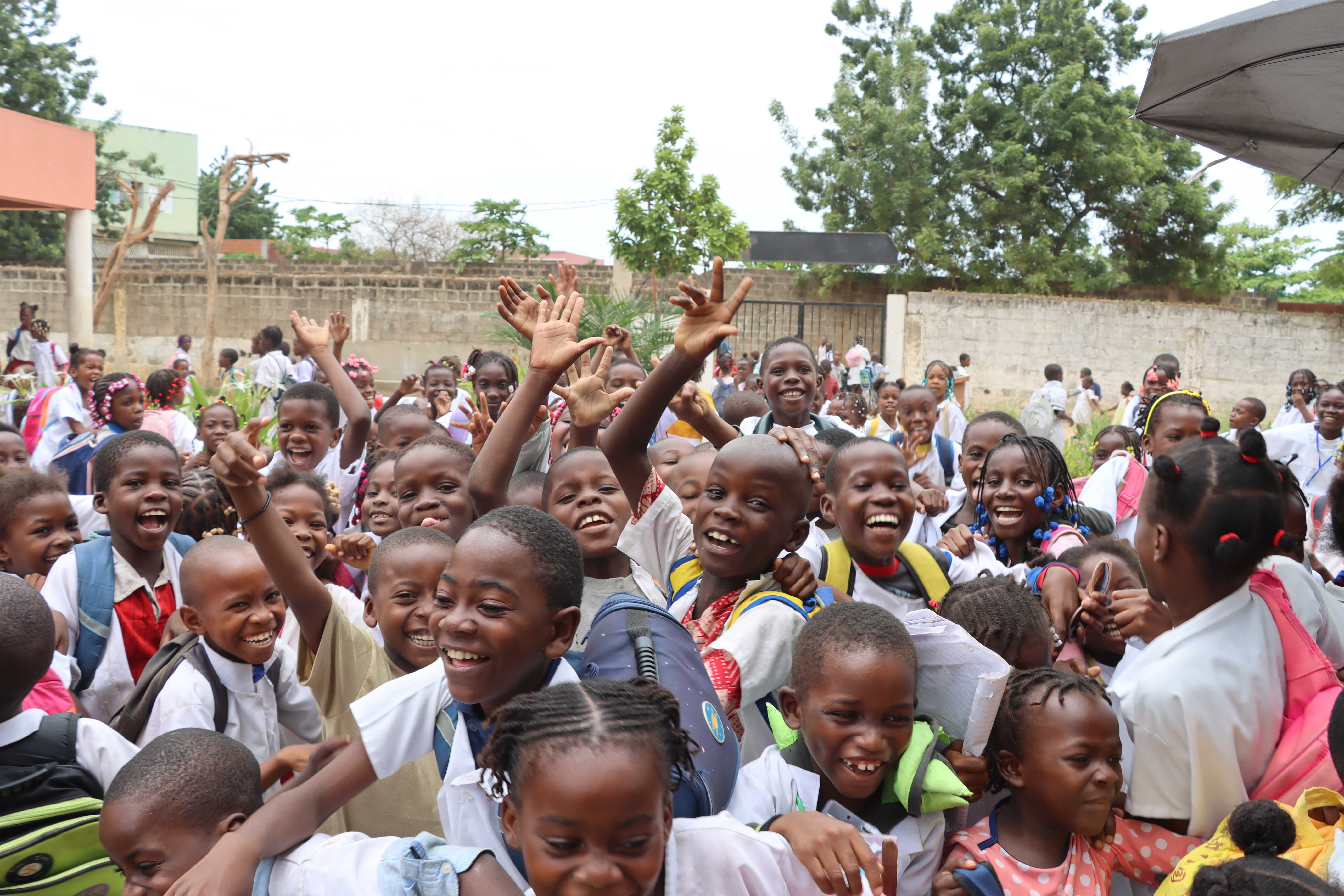 Children benefiting from the interventions of school project no. 5102 playing