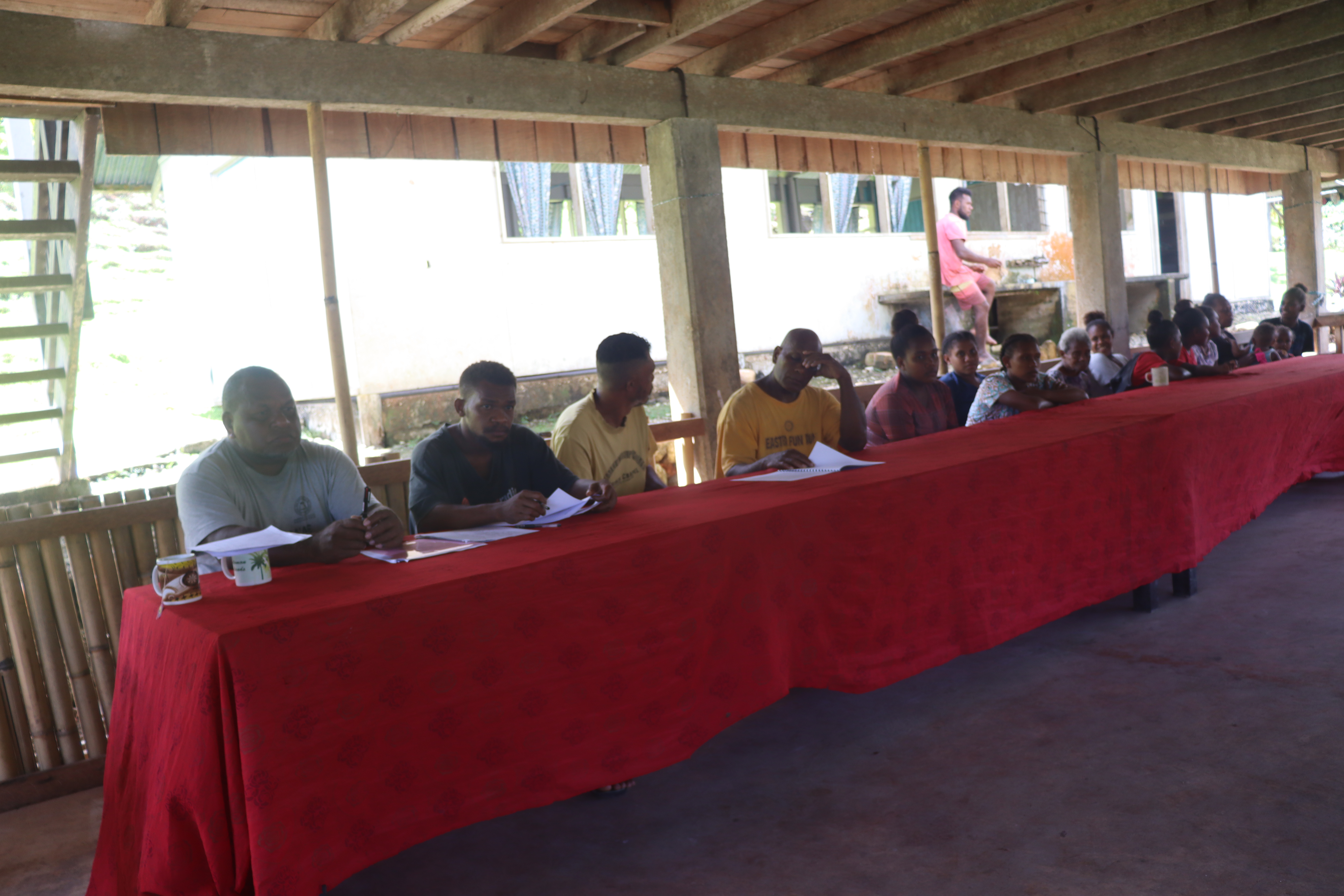 Buiano Community members turn up to witness the MOU signing
