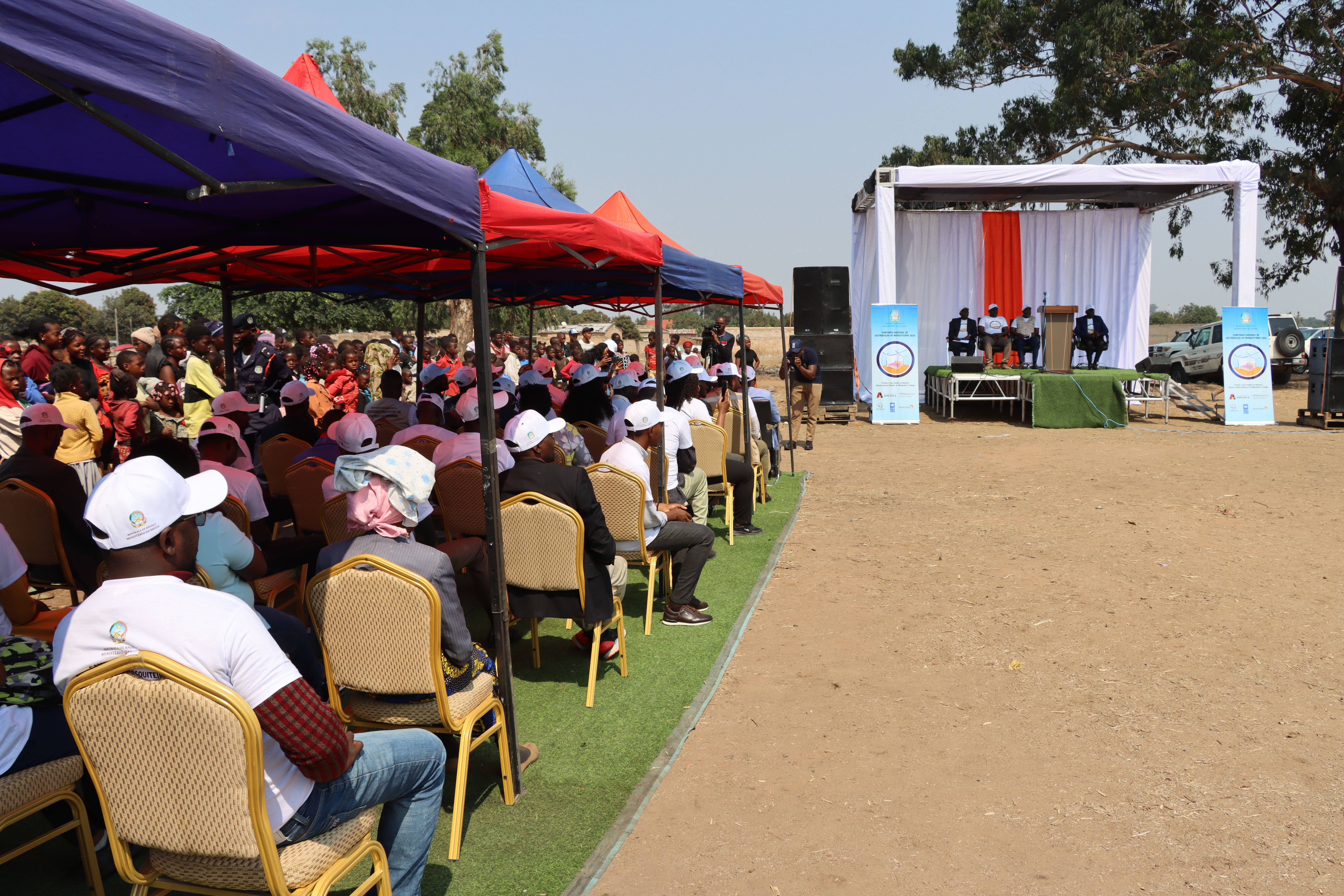 Cerimônia de lançamento da abertura oficial da campanha de distribuição de mosquiteiros