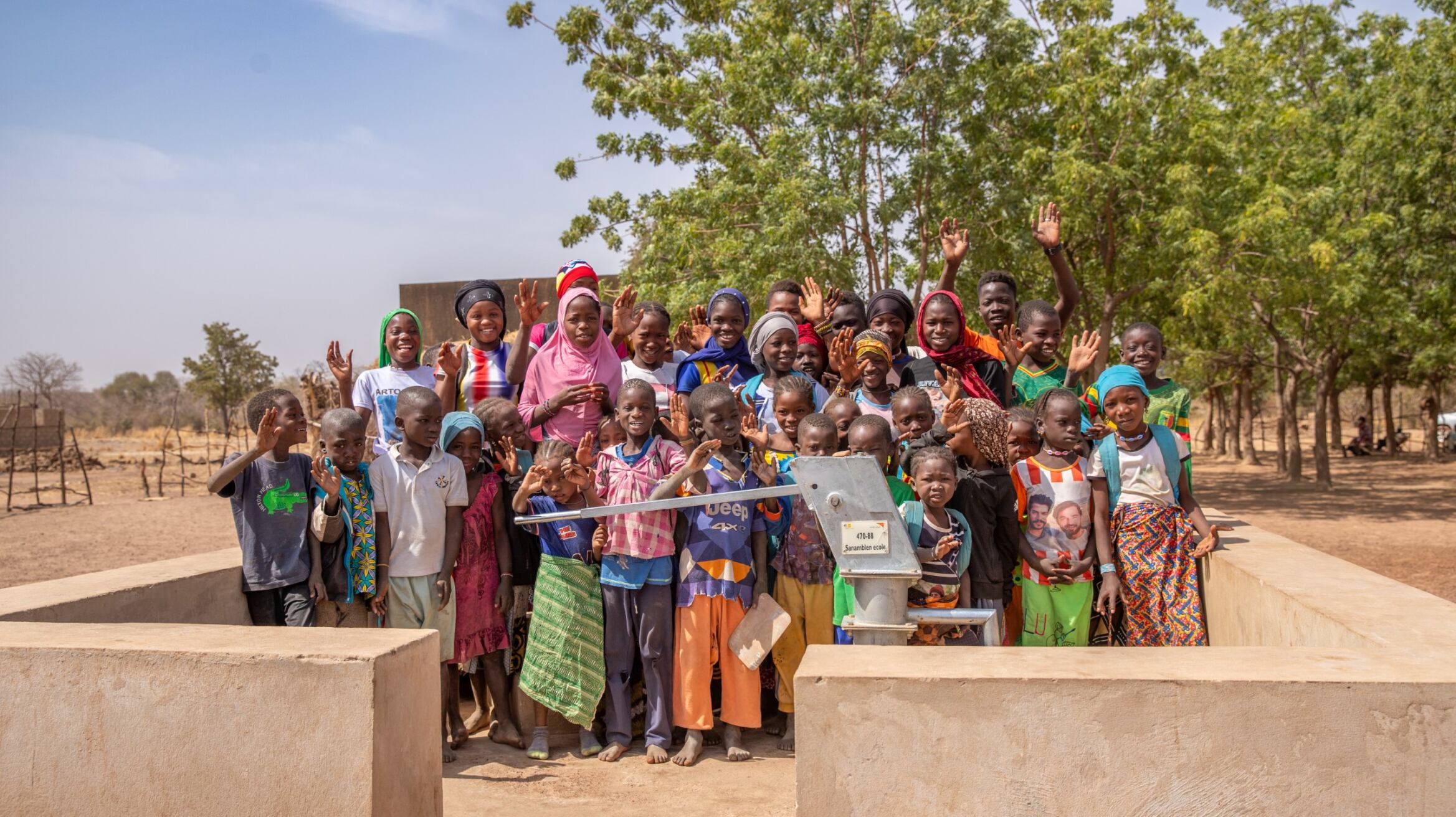 Clean Water makes students happy in Sanamblé, Mali