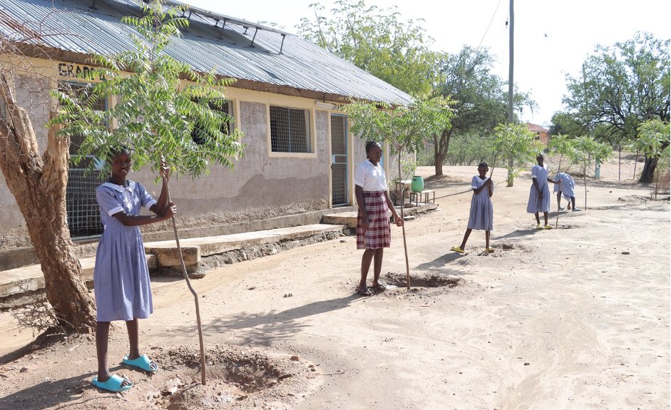 Putting children, and their voices at the centre of climate action is critical to our work. Through 4K clubs, World Vision is raising a new generation of young climate action champions who are set to lead the fight against climate change in their communities.