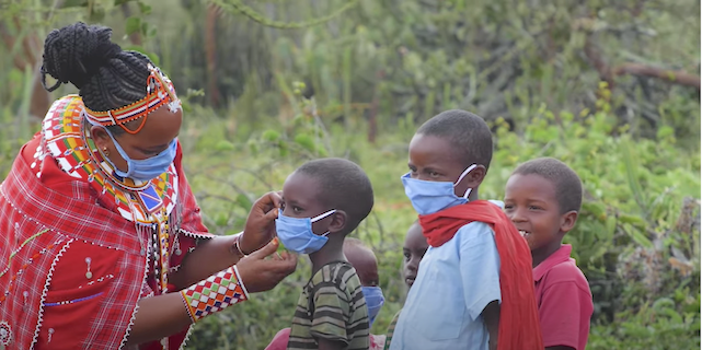 The group is using their expertise to make masks so as to curb COVID-19 in tjheir community.