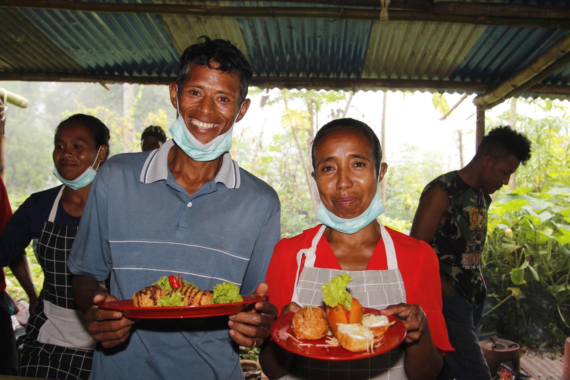 Hermenegildo and Dulce prepared tofu filled with eggs for the cooking competition. Photo: Jaime dos Reis/World Vision