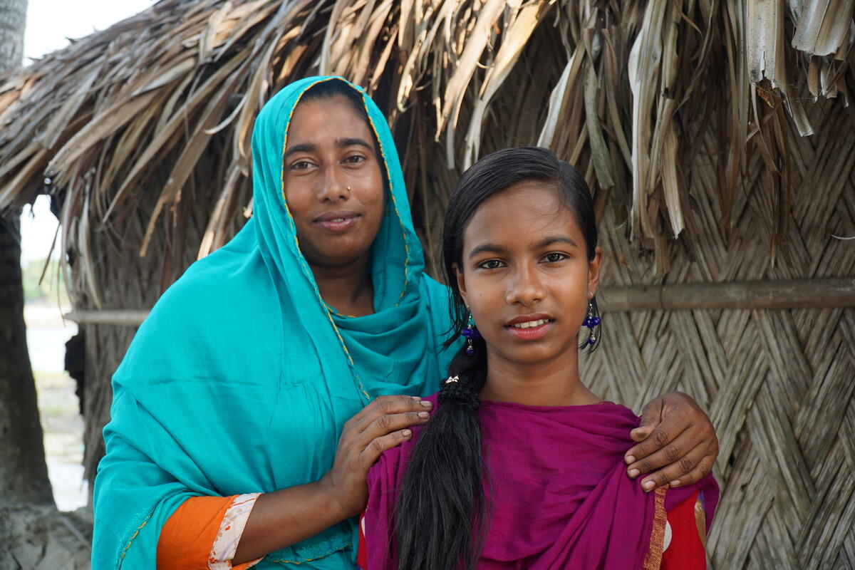 Sabina and her daughter Sabia.