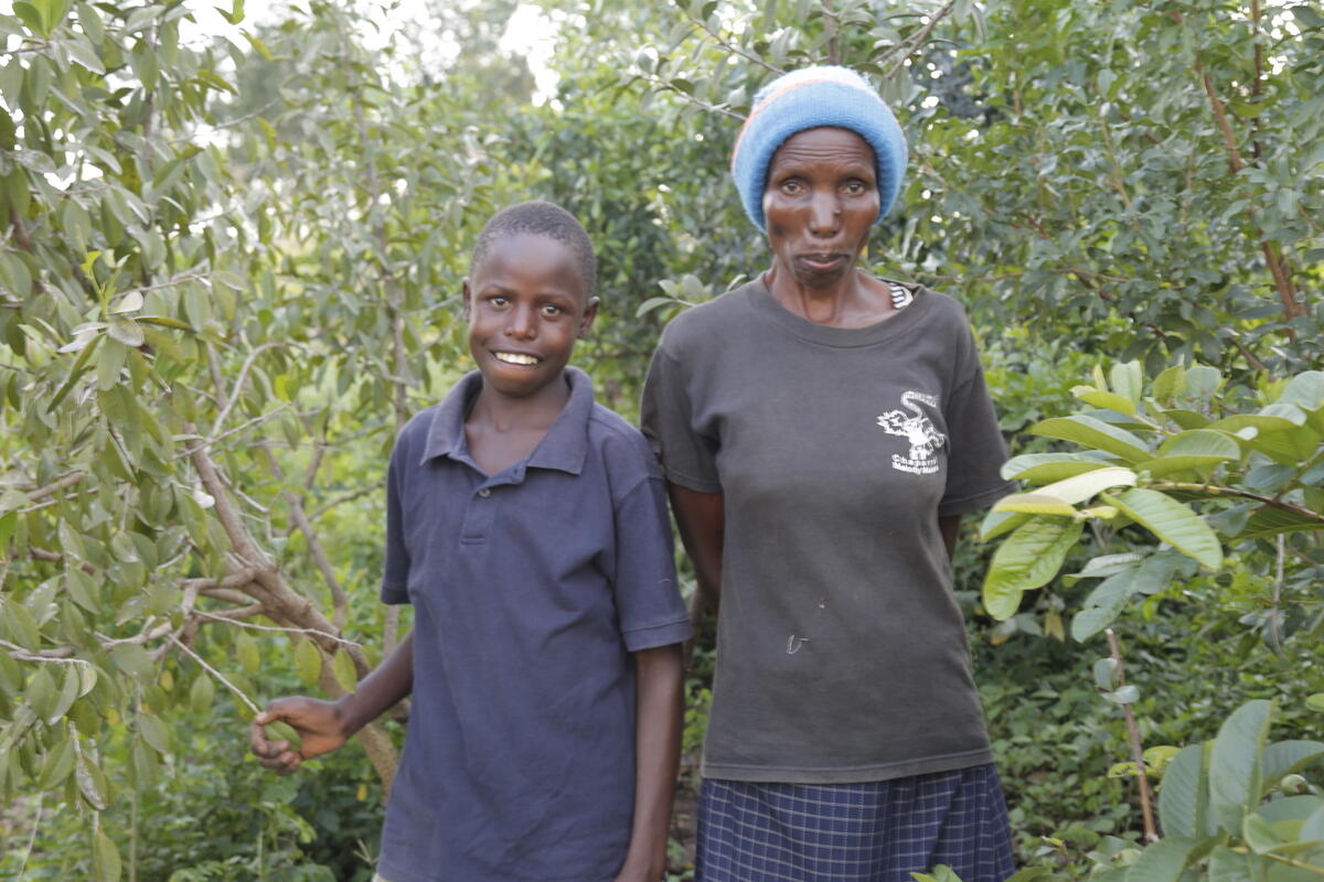 Naaman and his mother Pamela learned FMNR techniques.