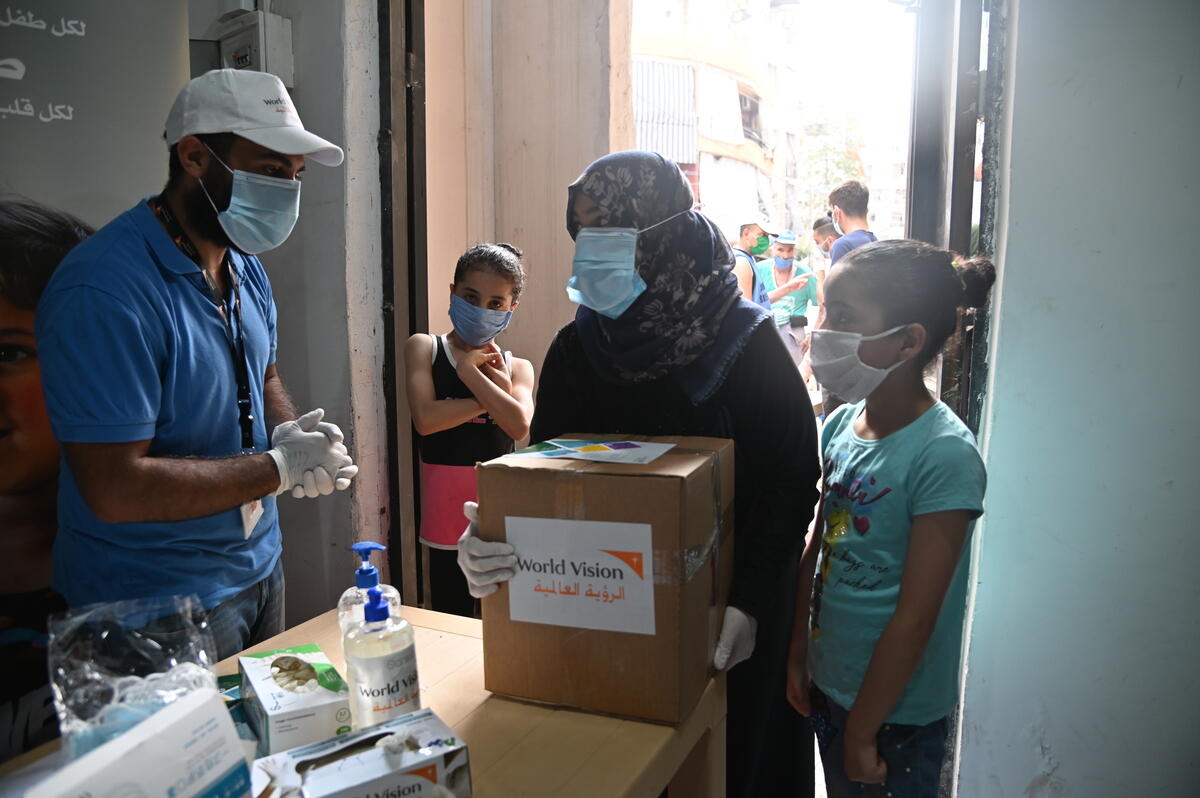 Families collecting aid in Lebanon