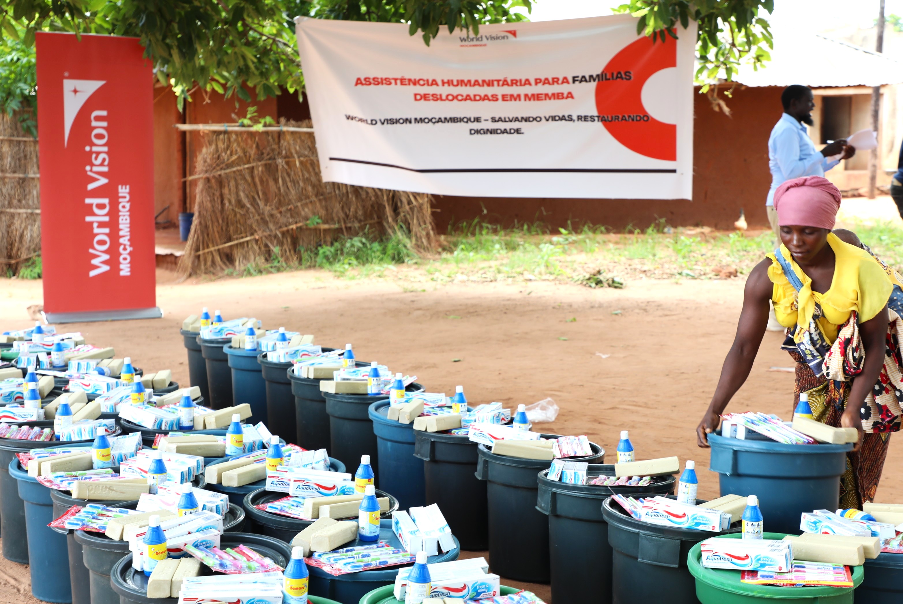 kits composed of different itens positioned for distribution.