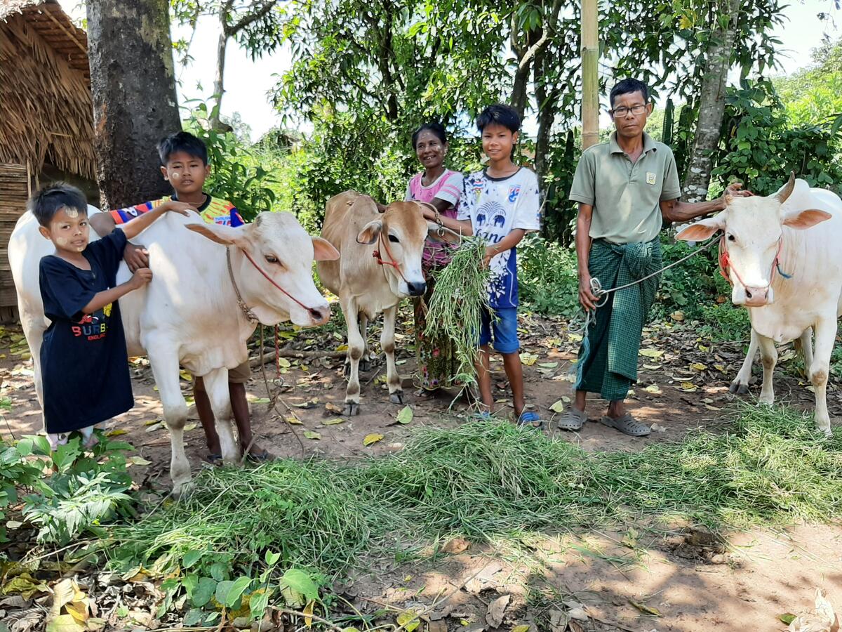 Htet and his family