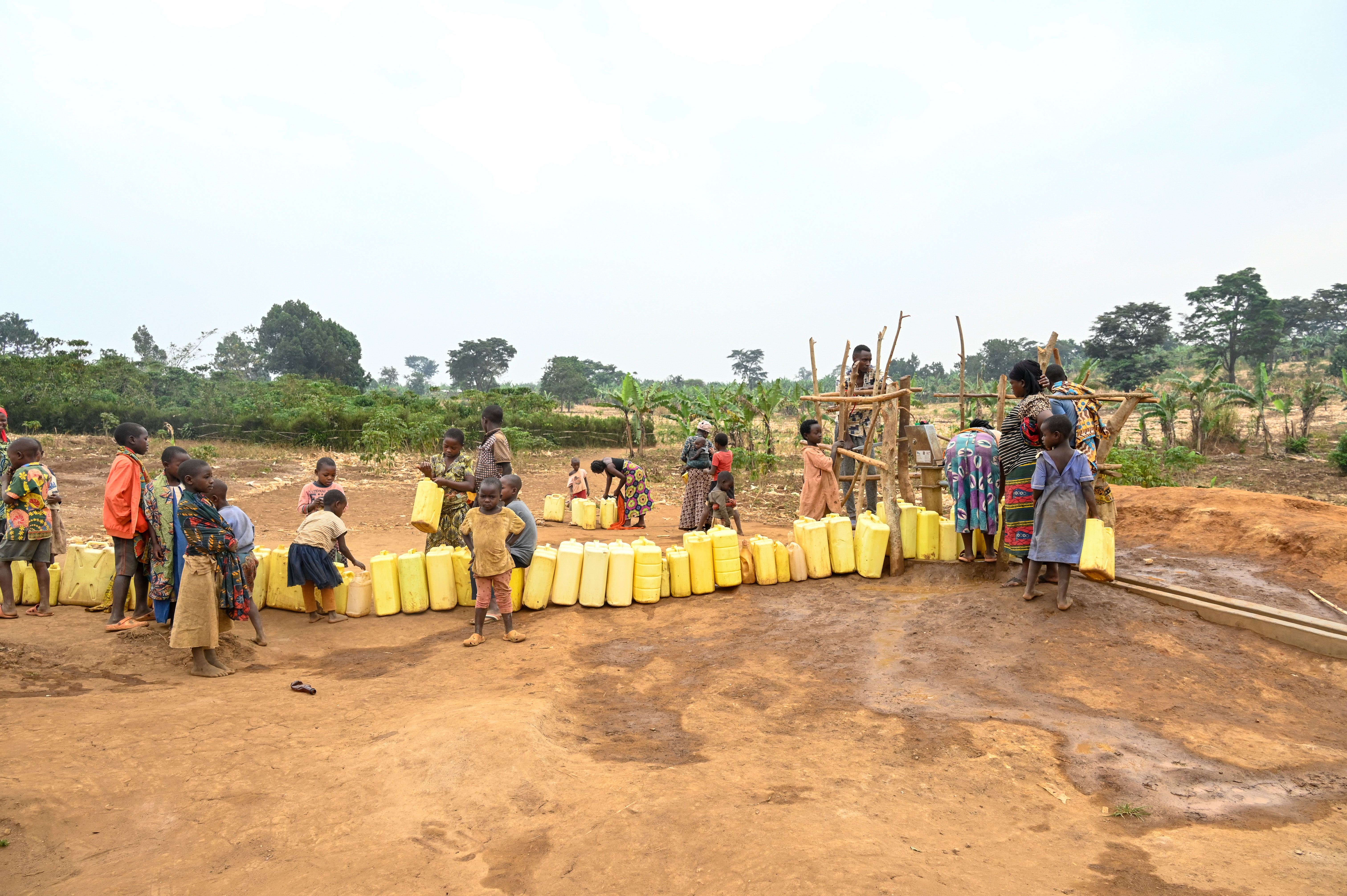 Extent of water scarcity as people queue to fetch water