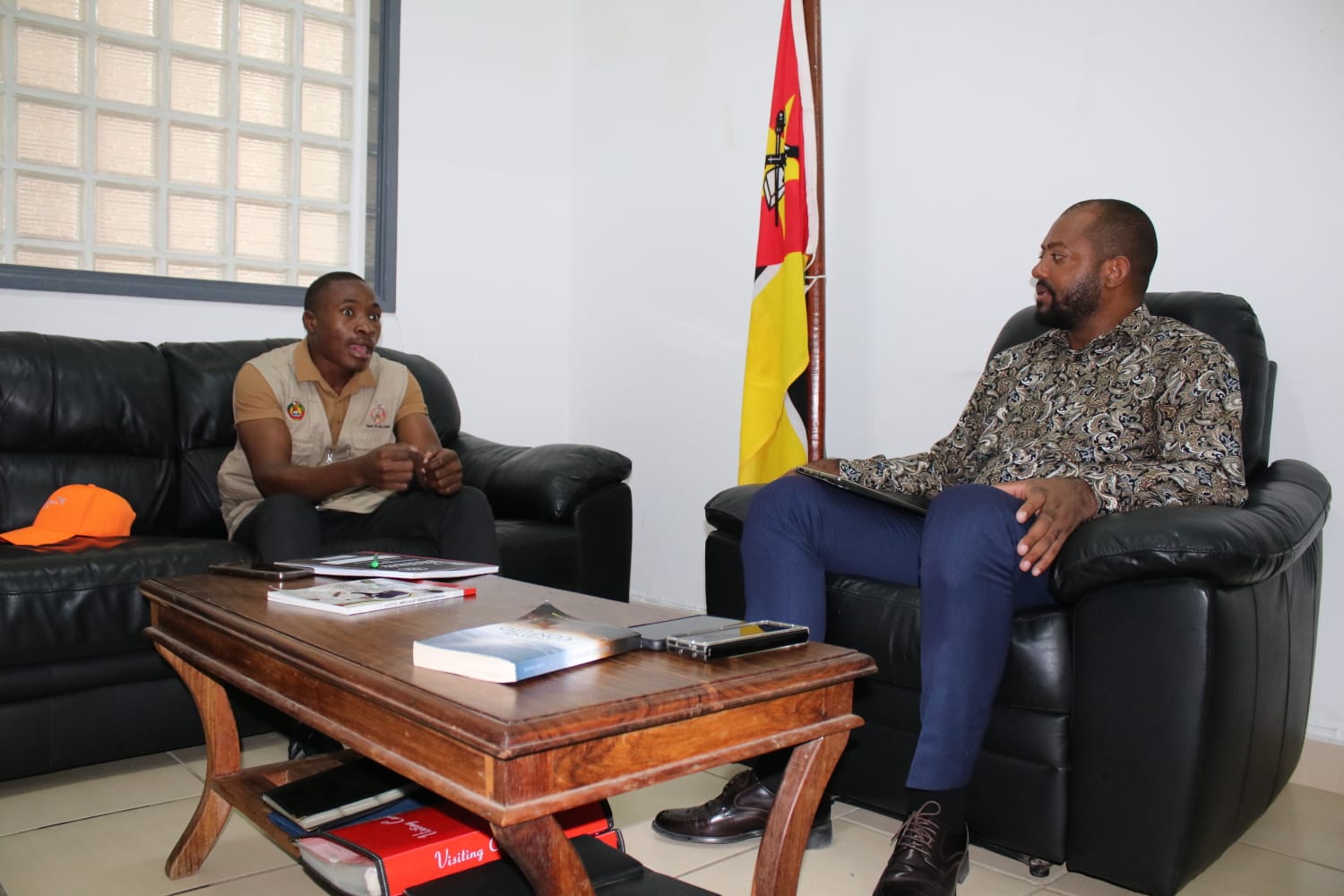 World Vision in a meeting with Vilankulo district administrator, learning about the impacts of the tropical storm Filipo.