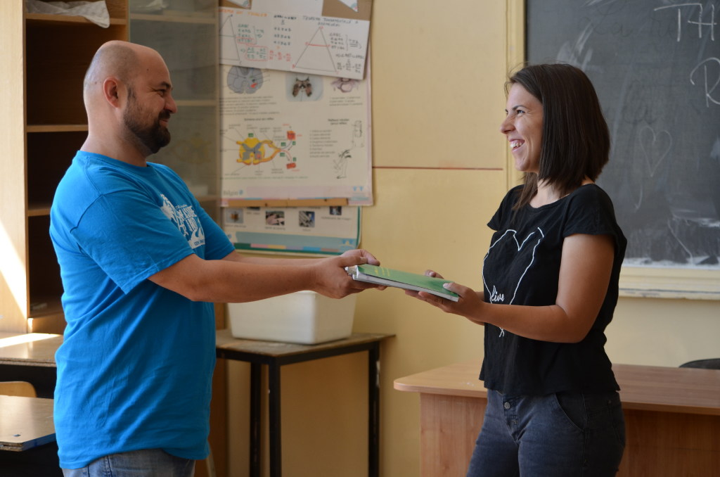 A scholarship student is a valedictorian 