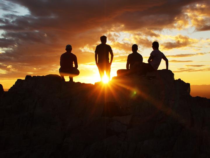 Emerging leaders aware hero image_sunset