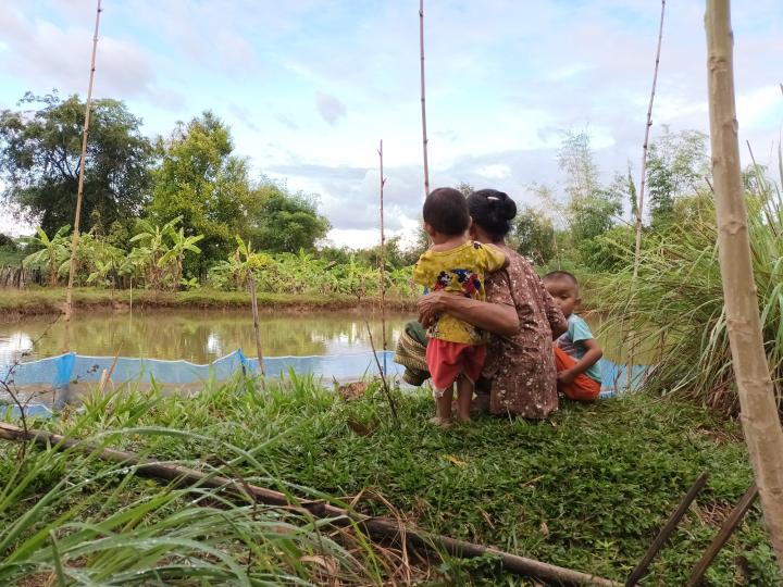 Mae Tui - Laos