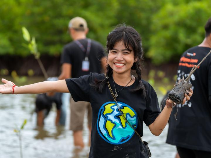 Building resilient communities