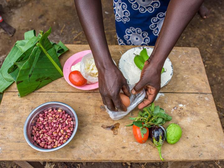 Cooking nutritious meal in Uganda using local foods