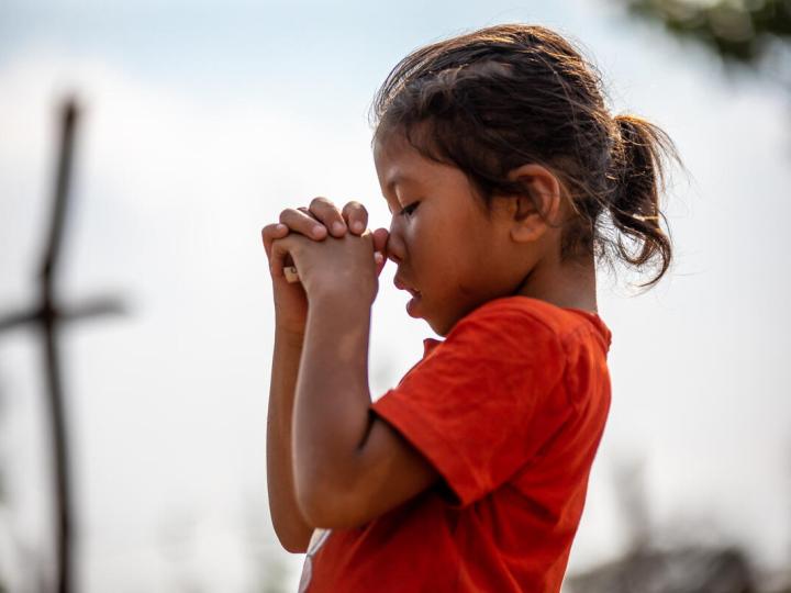 A little girl from Philippines Praying