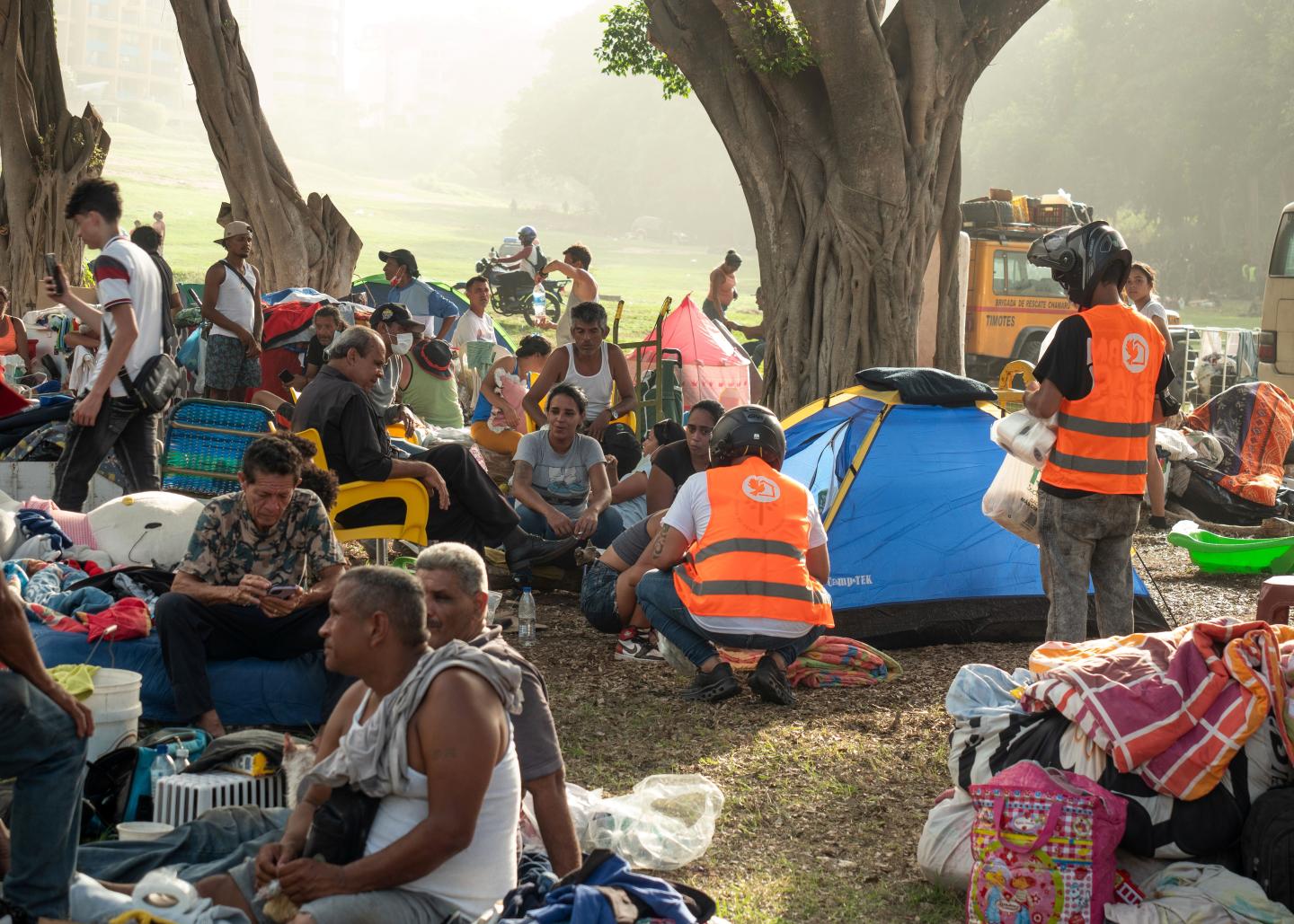 Families affected by the Venezuela earthquake receive support at a temporary shelter in Caraballeda, La Guaira State.
