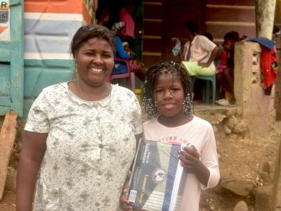 Dona and her mother