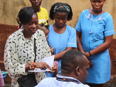 Toni engaging nurses 