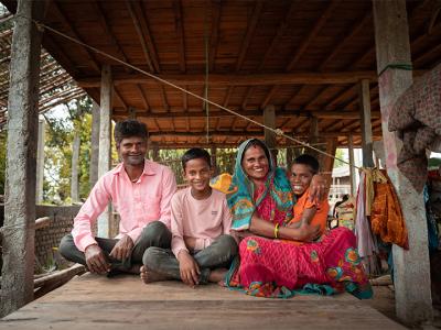 Satrudhan, with his wife Lalita Devi, and his children Kanchan (middle), and Shivsankhar (right)