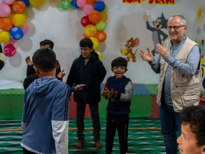 WVSR director, Emmanuel Isch, engaging with children in Syria