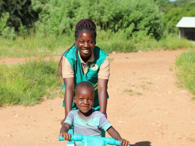 Natacha and Emanuel playing