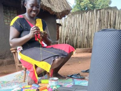 Rhoda's shoe making business 