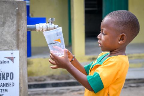 Primary School in Ghana receives clean water & toilet
