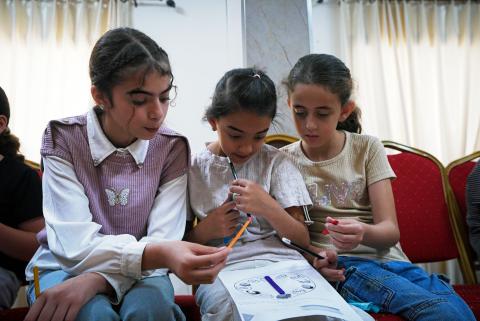 children during an ISMF session