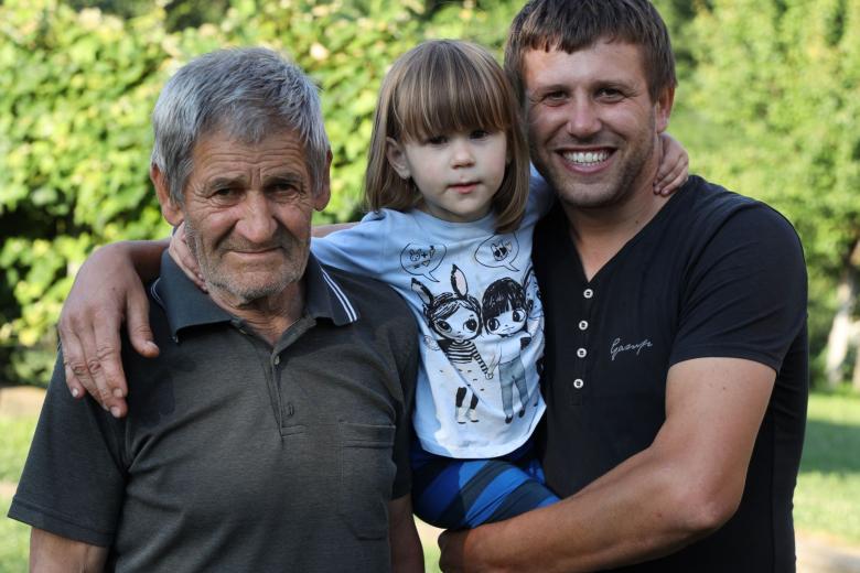 Nadja with her father and gret-grandfather