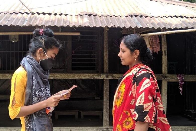 Child leader in Bangladesh educates community members how to protect themselves from COVID-19